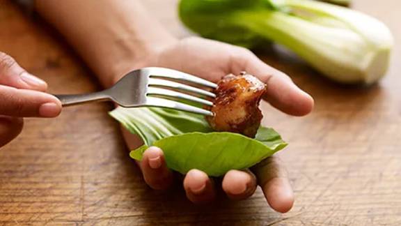 Owijamy-marynowanego--576x324