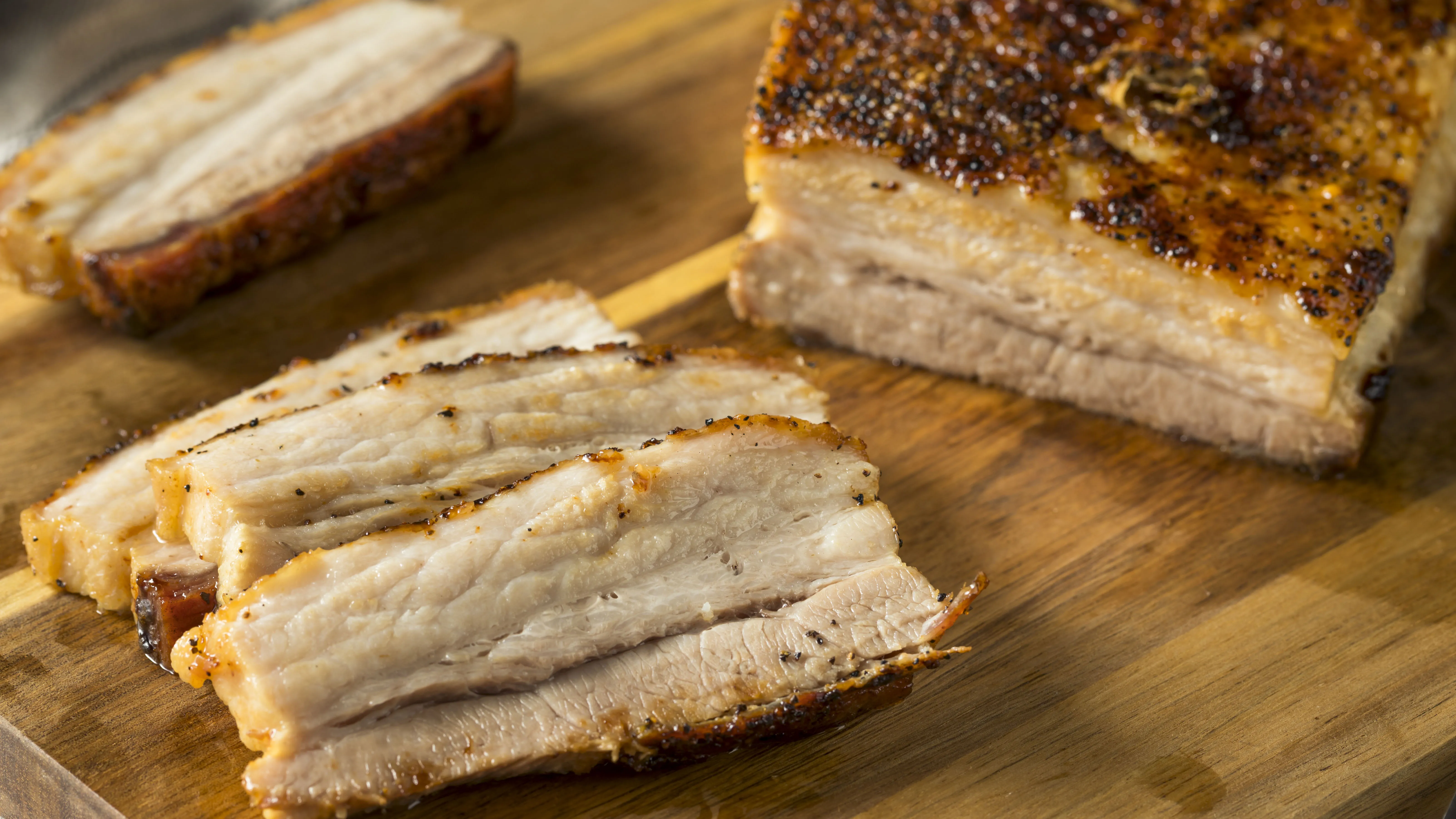 Kamis.pl: Boczek pieczony znakomity