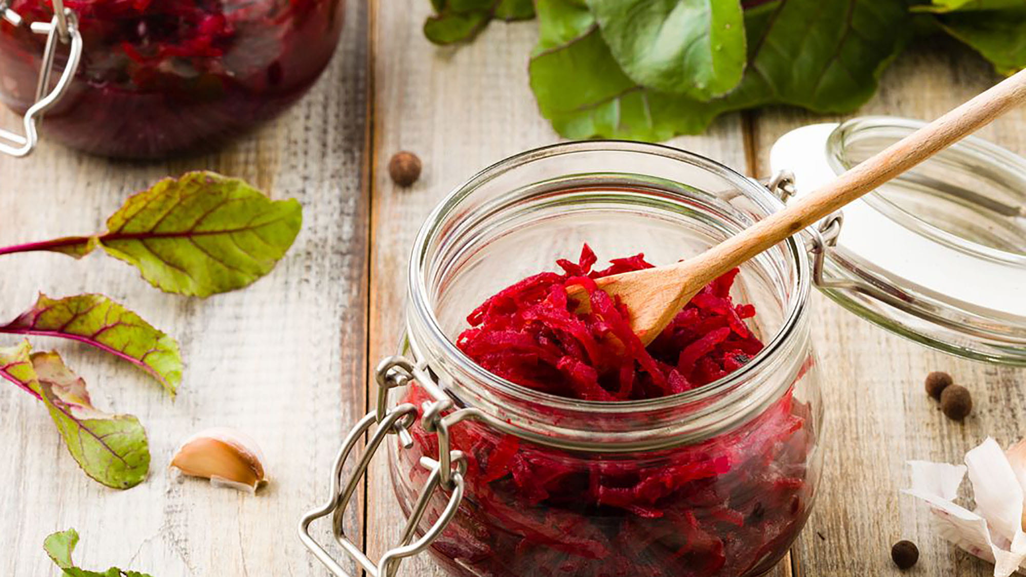 Buraczki z papryką w octowej zalewie - przepis Kamis