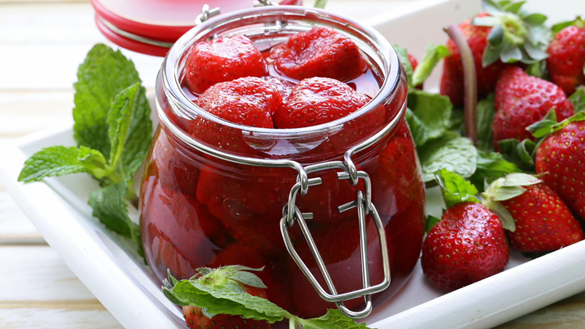 Dżem truskawkowy z imbirem - przepis Kamis