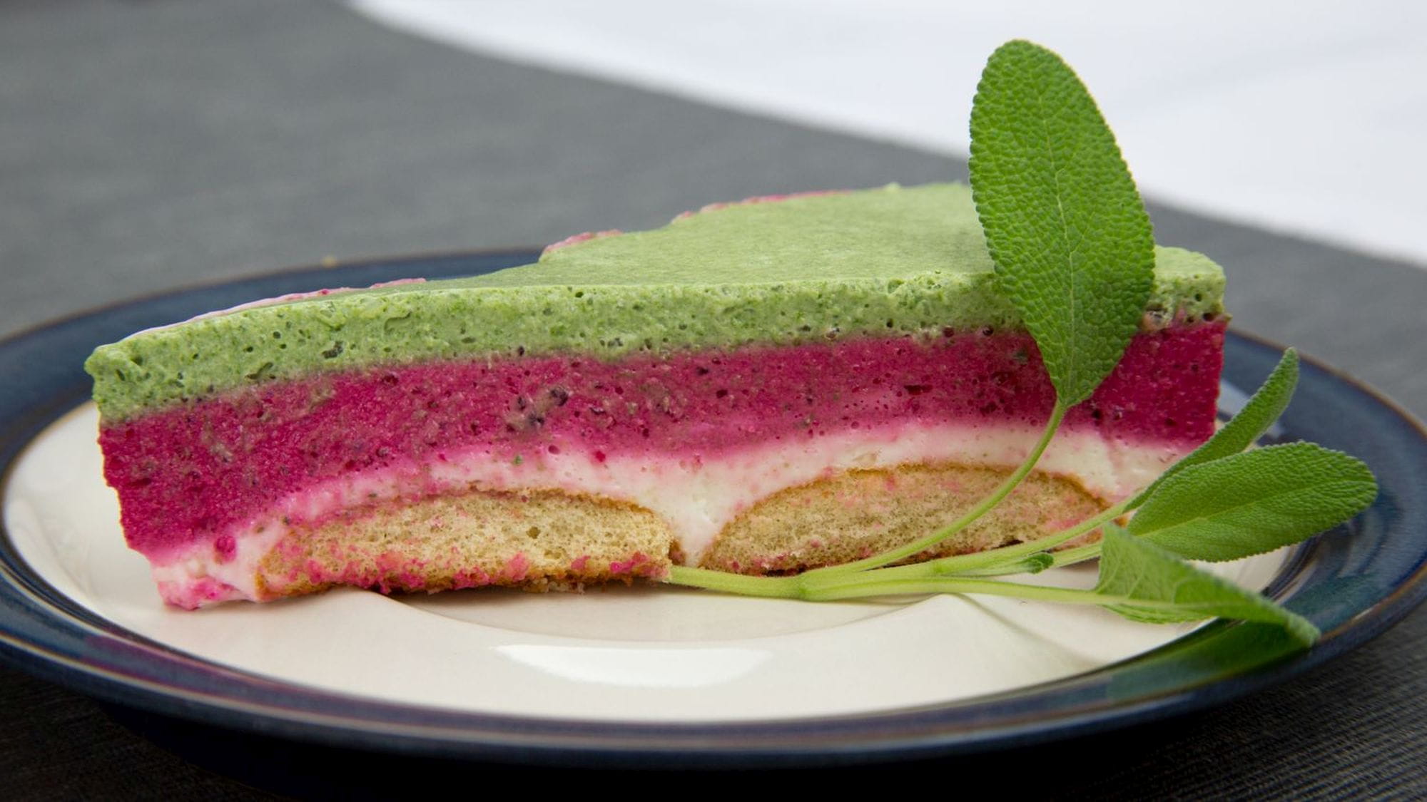 Kolorowy sernik na zimno