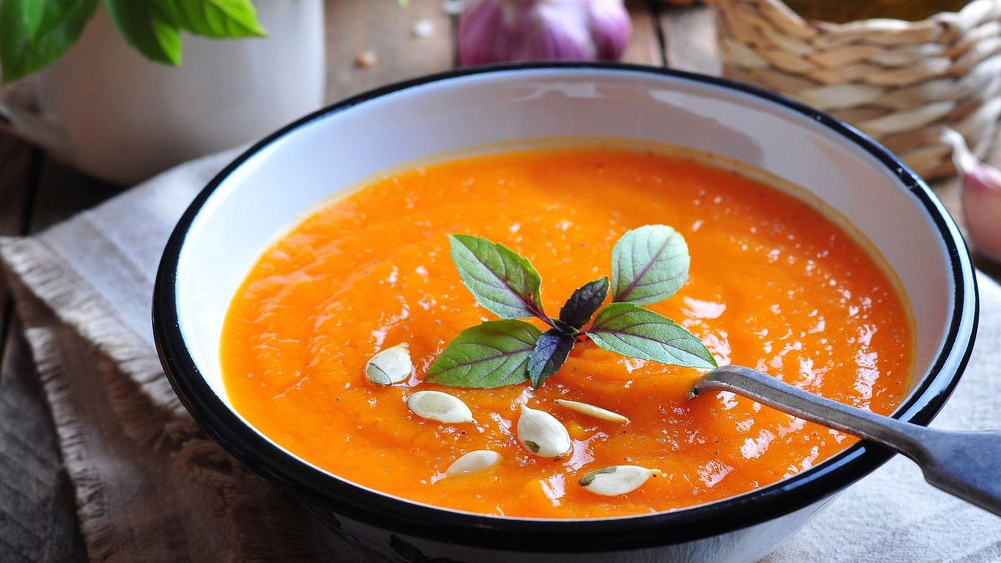 Krem z dyni i pomarańczy z kardamonem