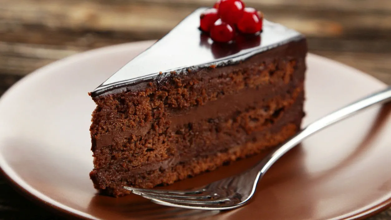 Mazurek czekoladowy bez mąki - przepis Kamis