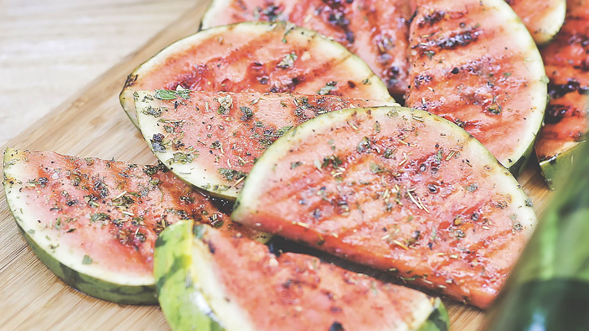 Rozmarynowe steki z arbuza - przepis Kamis