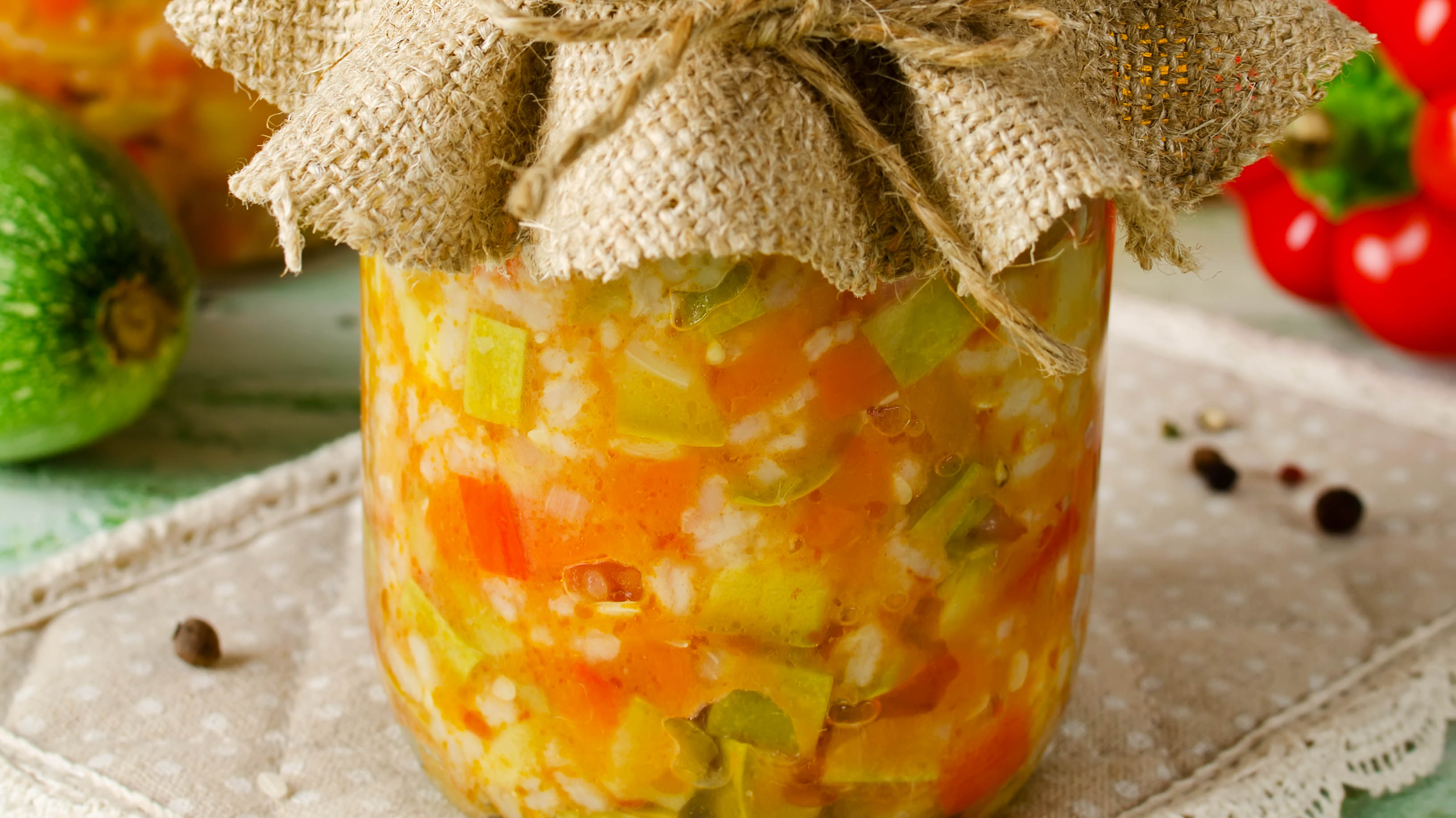 Sałatka warzywna - przepis Kamis