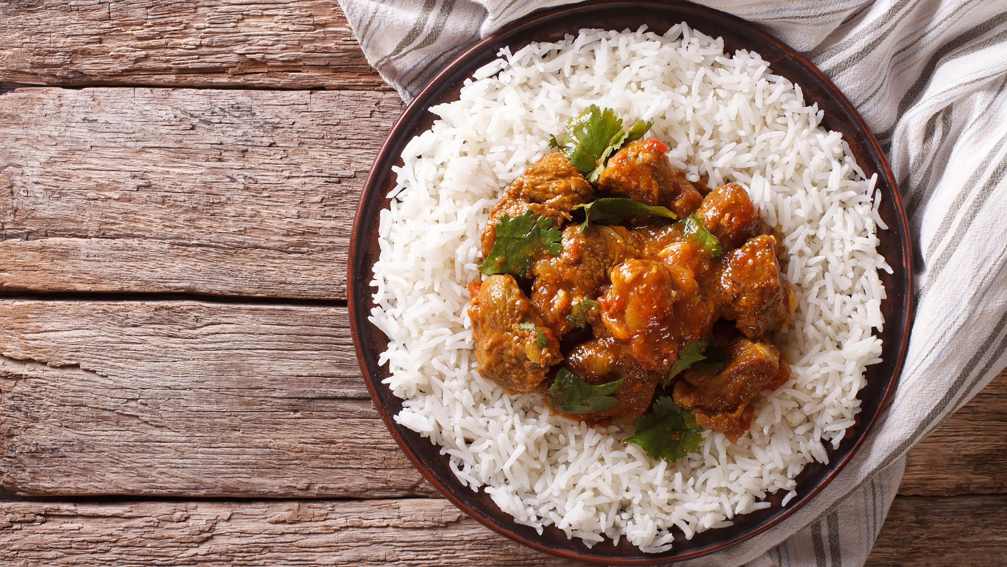 Smażona wołowina z pomidorami