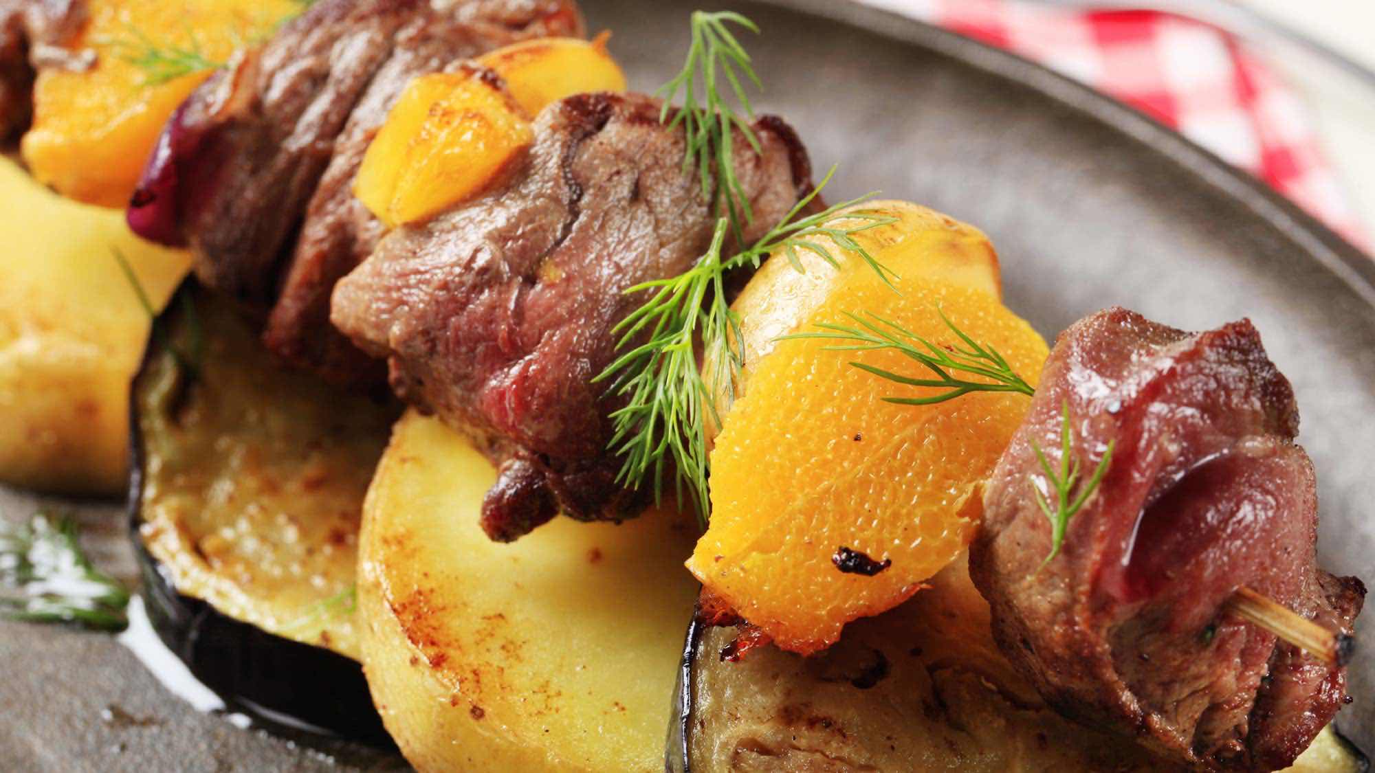 Szaszłyki mięsne - szaszłyki na grilla