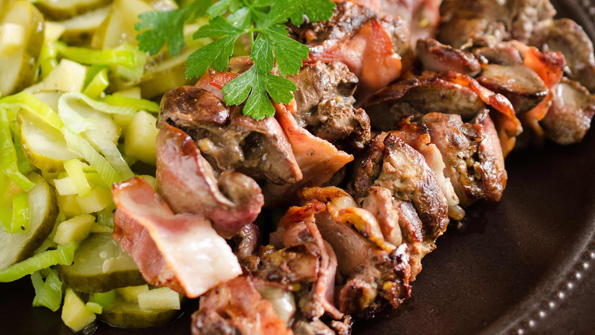 Wątróbka drobiowa z boczkiem