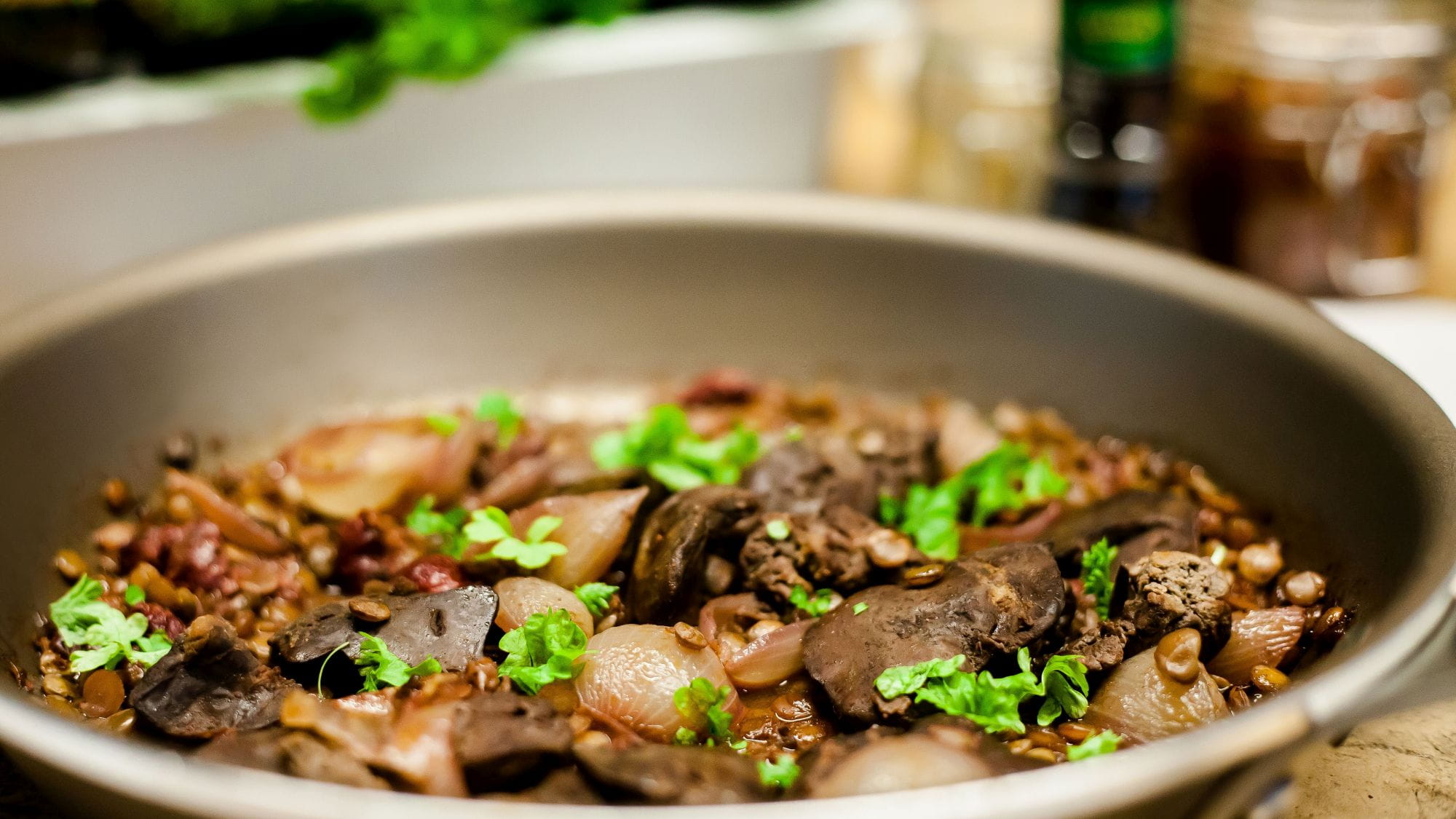 Wątróbka z soczewicą - przepis Kamis