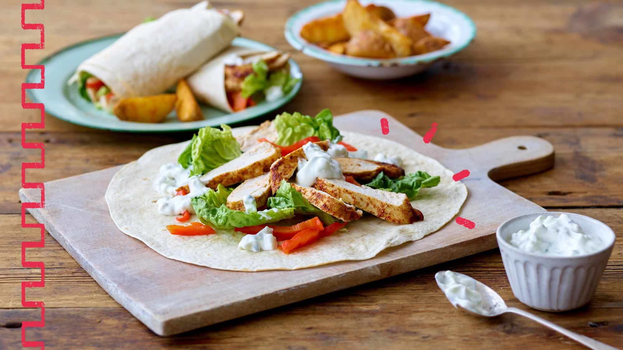 Wrap z kurczakiem i czosnkowym jogurtem l Kamis.pl