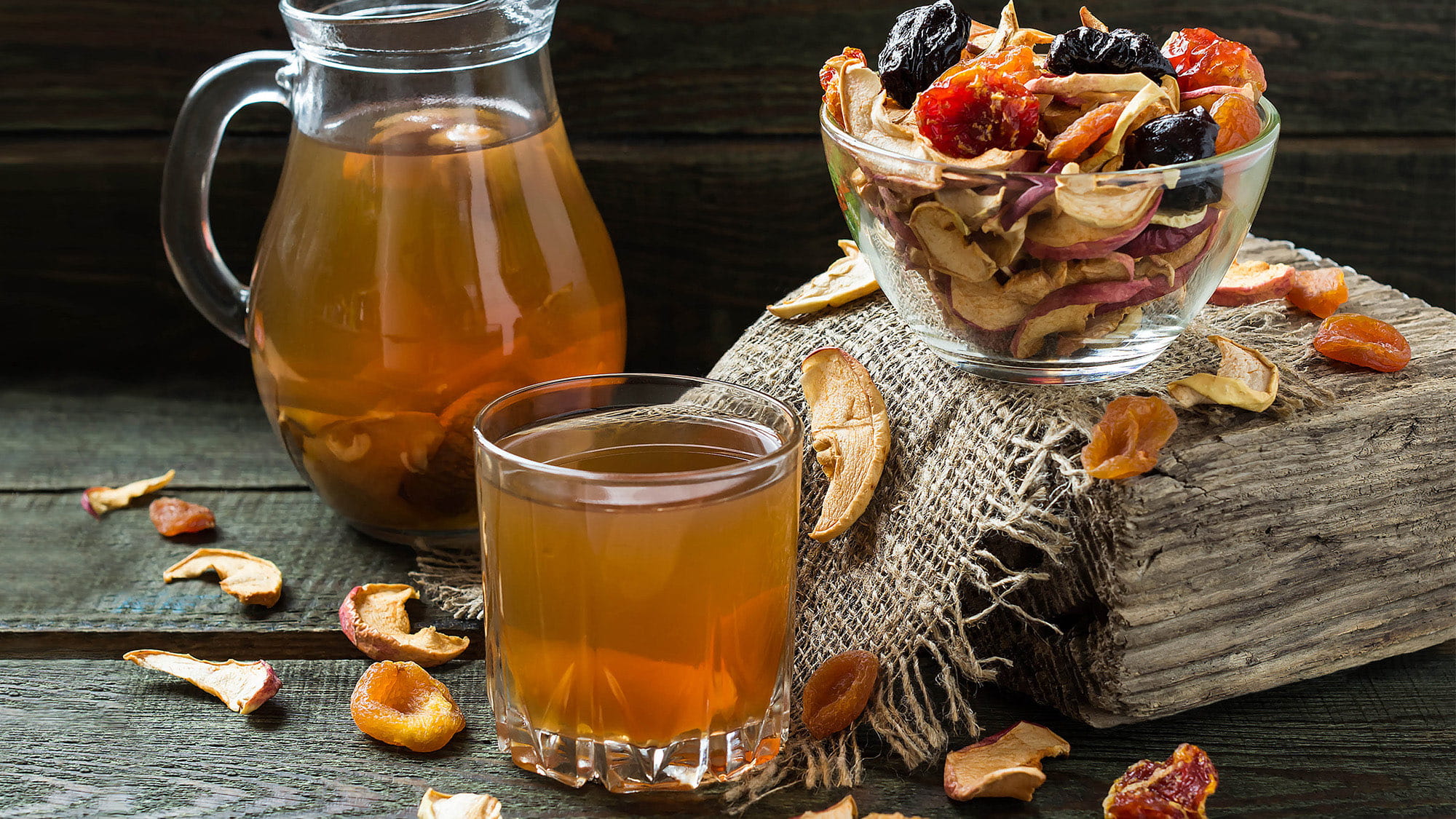 kompot_z_suszu_2000x1125