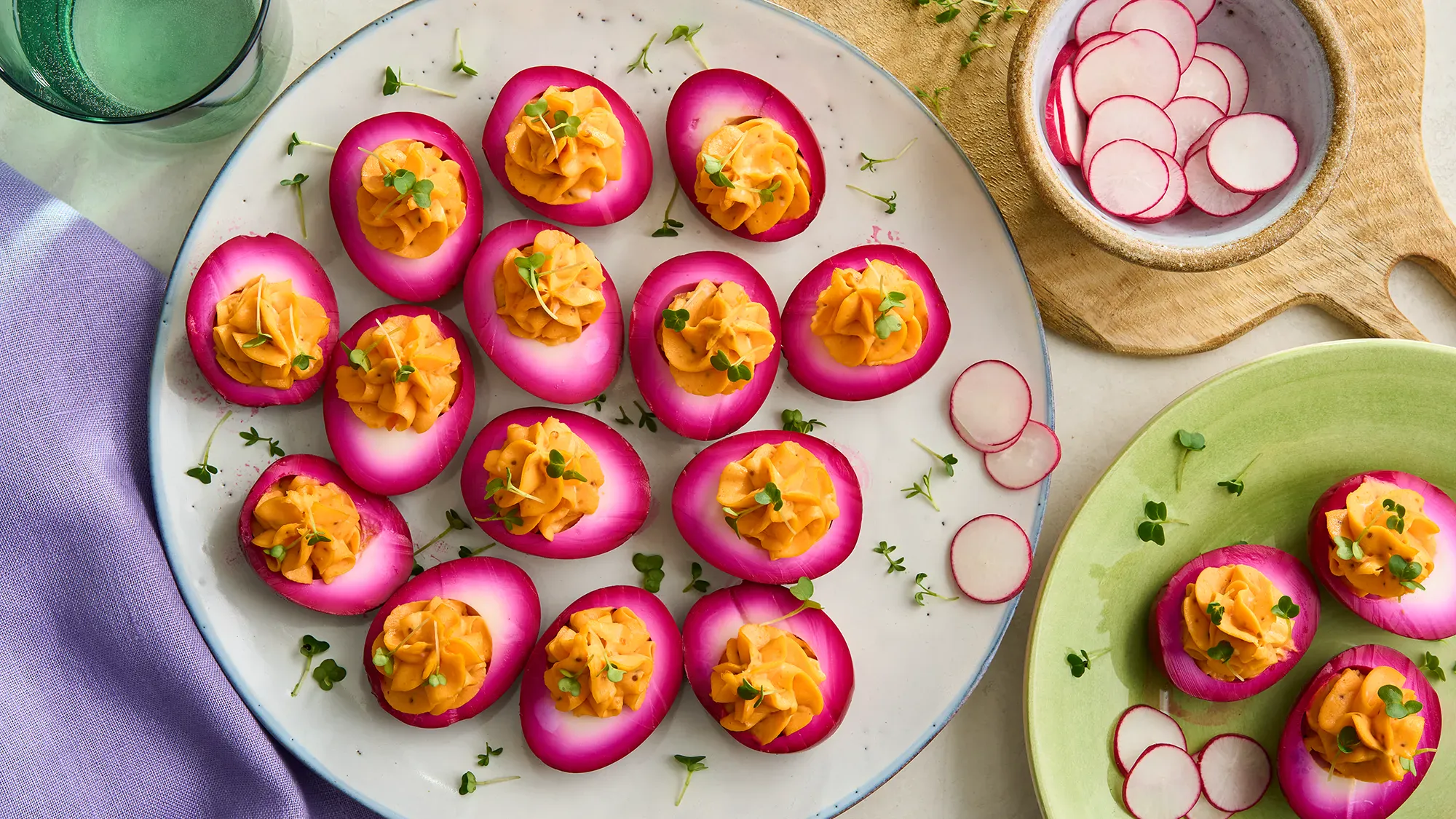 stuffed_eggs_2000x1125