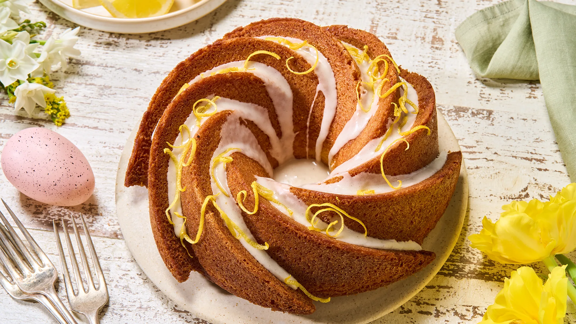 lemon_bundt_cake_45_2000x1125