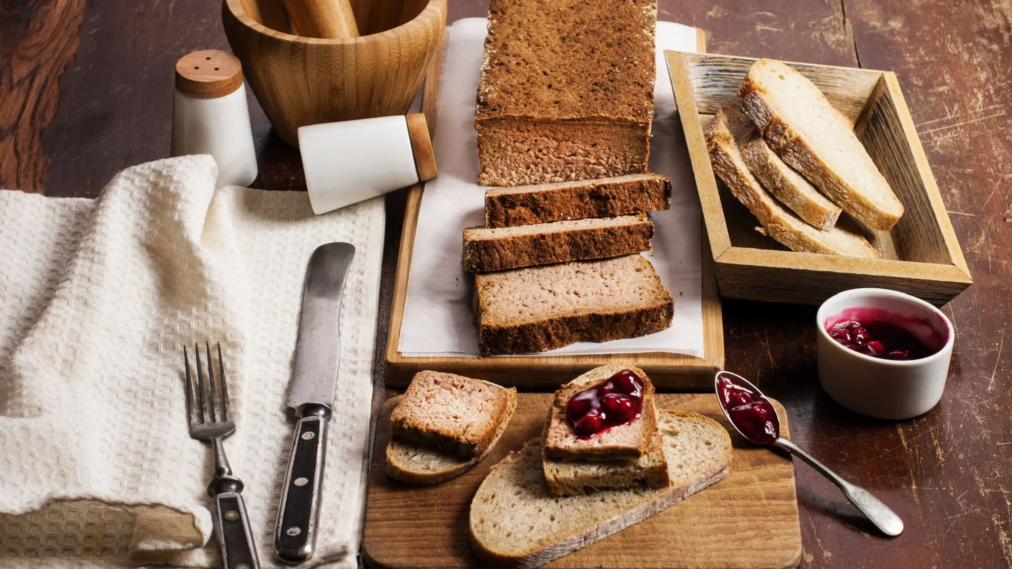 pasztet-z-zajaca-2000x1125