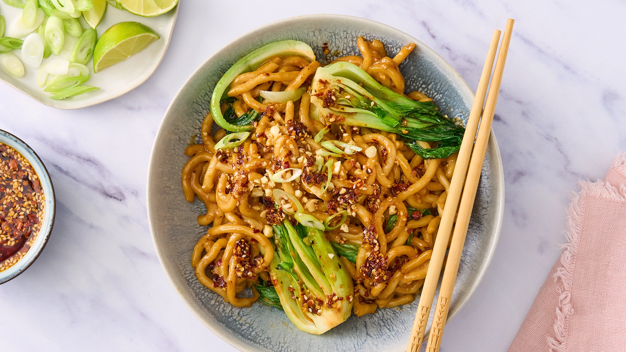 spicy_peanut_udon_noodles_2000x1125