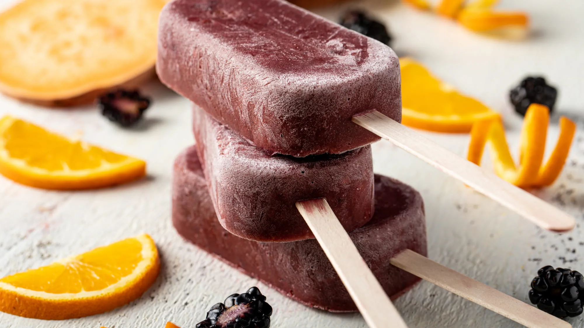 JEZYNOWE-LODY-Z-BATATW-NA-PATYKU