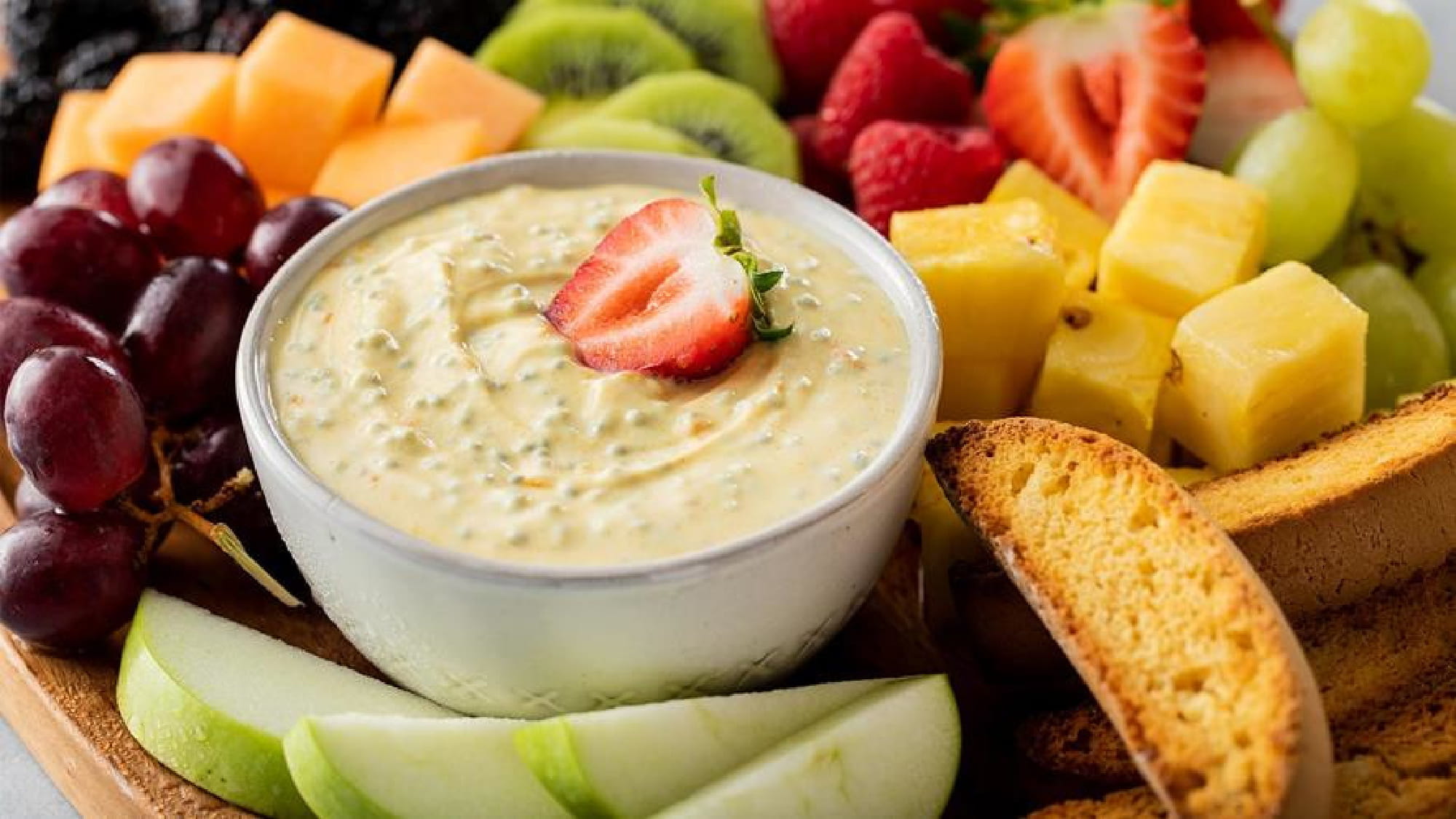 MORELOWY-DIP-JOGURTOWY-Z-NASIONAMI-BAZYLII