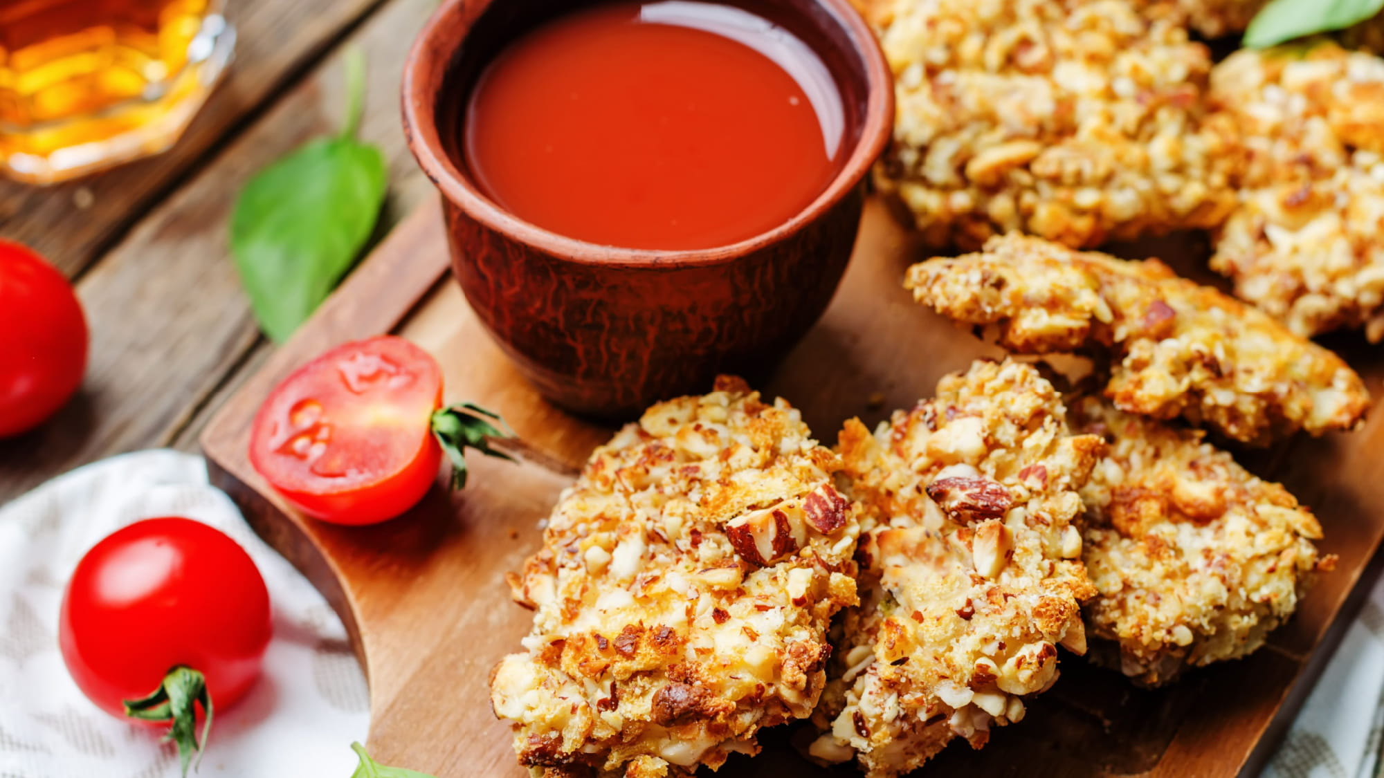 piers-kurczaka-w-delikatnej-skorupce-migdalowej