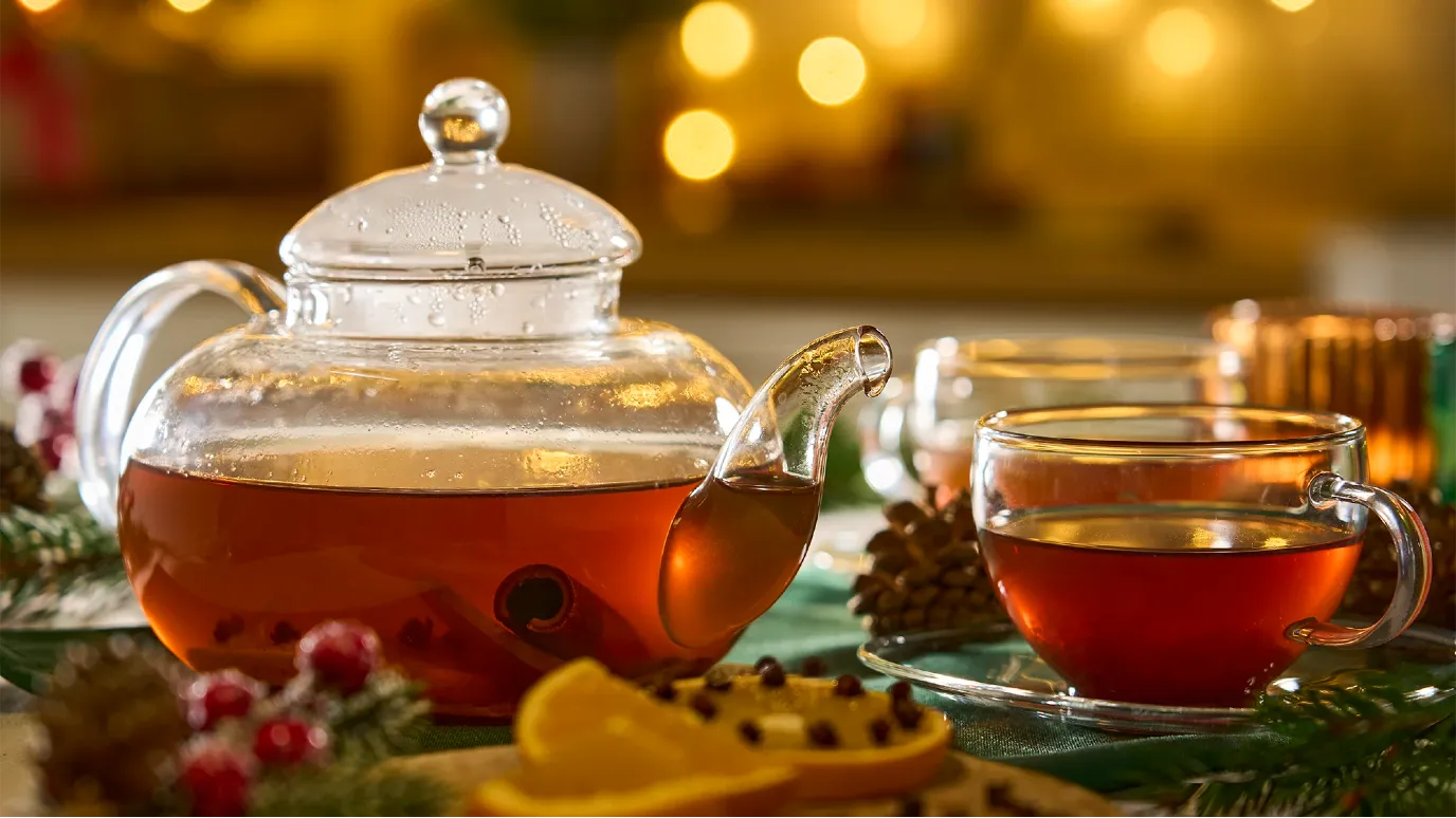 Rozgrzewająca herbata zimowa